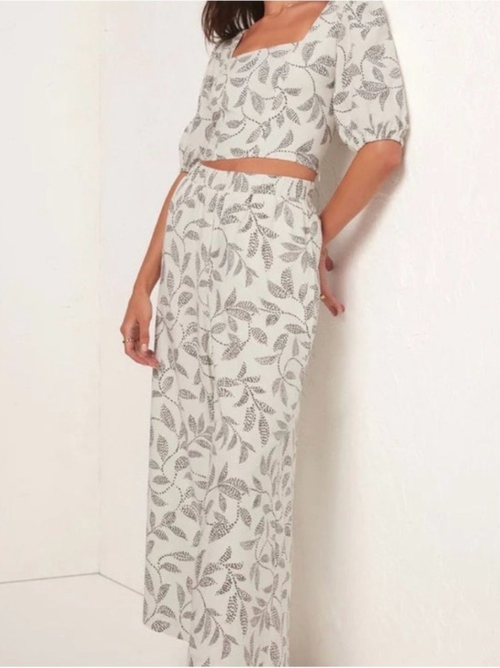 Z Supply Sorrento Vine Wide-Leg High Waist Pants